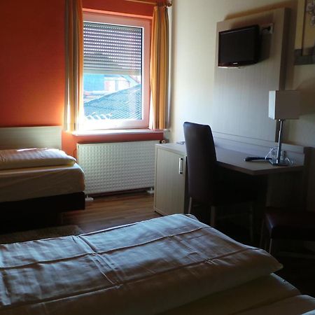 Rhoenblick Landhotel - Restaurant - Countrypub Petersberg  Rom bilde