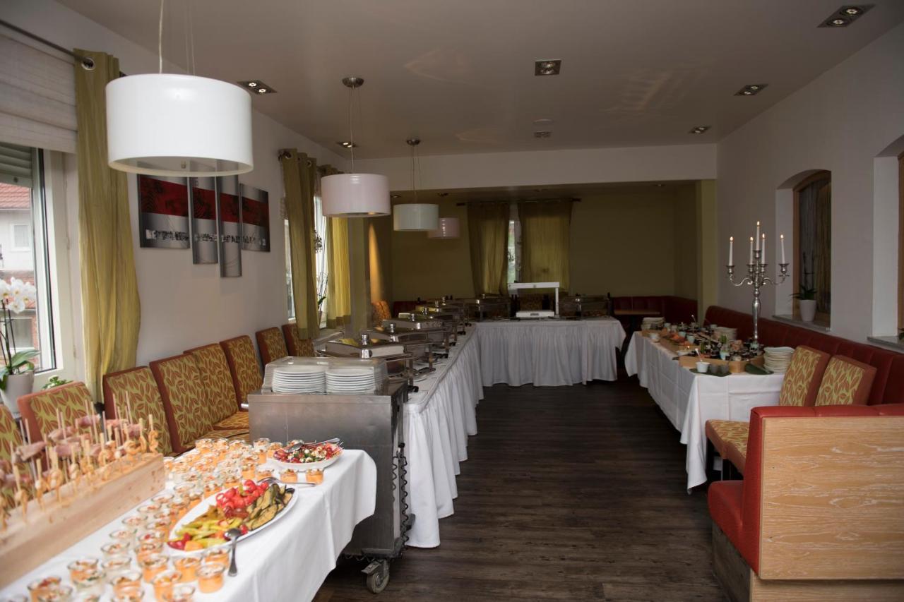 Rhoenblick Landhotel - Restaurant - Countrypub Petersberg  Eksteriør bilde